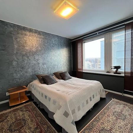 روفانييمي Majestic Penthouse With Sauna & High-Speed Wi-Fi And Parking المظهر الخارجي الصورة