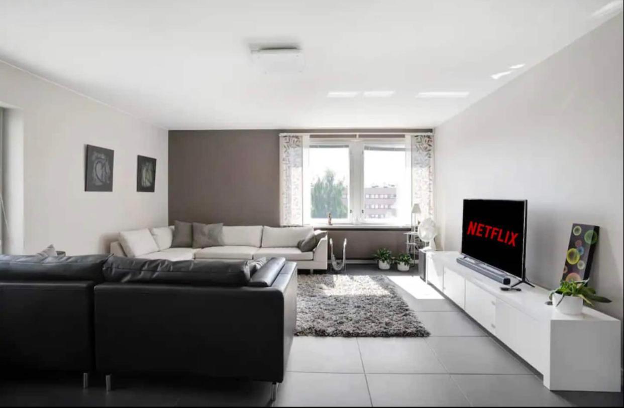 روفانييمي Majestic Penthouse With Sauna & High-Speed Wi-Fi And Parking المظهر الخارجي الصورة