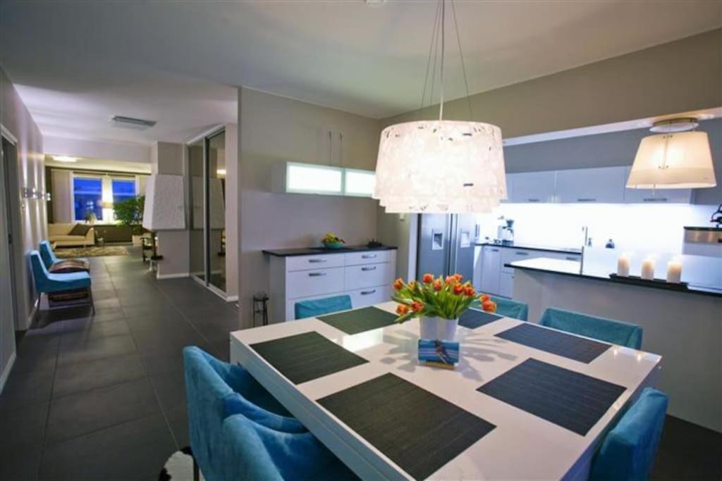 روفانييمي Majestic Penthouse With Sauna & High-Speed Wi-Fi And Parking المظهر الخارجي الصورة